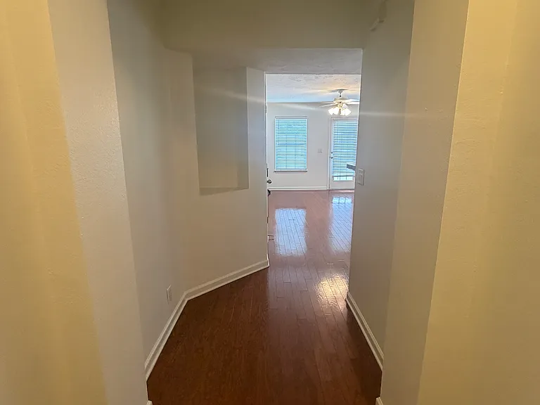 3708 Chippewa Pl — Photo 2