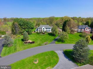 124 Dewberry Dr, Hockessin, DE 19707