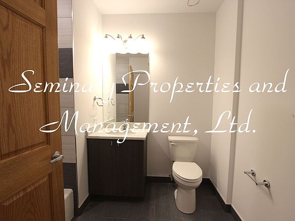 5th image of 3160 N Broadway St #302