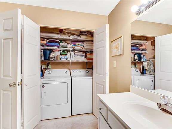 4th image of 27305 Plantation Dr NE
