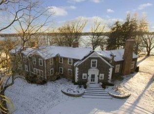 915 N Lake Angelus Rd, Lake Angelus, MI 48326