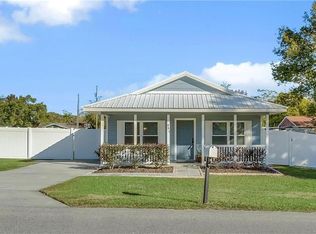 431 Midway Ave, Mascotte, FL 34753