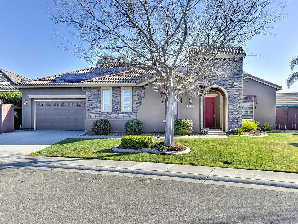 2nd image of 8313 Almadine Dr