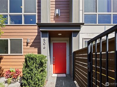 506 N 105th Street, Seattle, WA, 98133