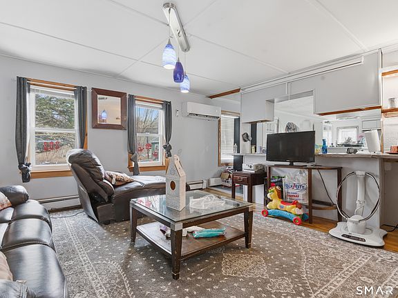 3rd image of 36 Church Street