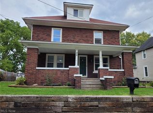 55 16th St NW, Barberton, OH