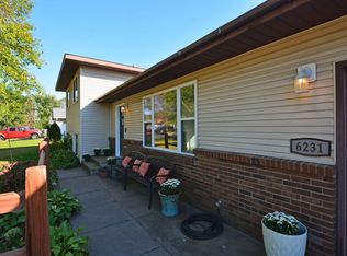 6231 Red Fox Run, North Branch, MN 55056