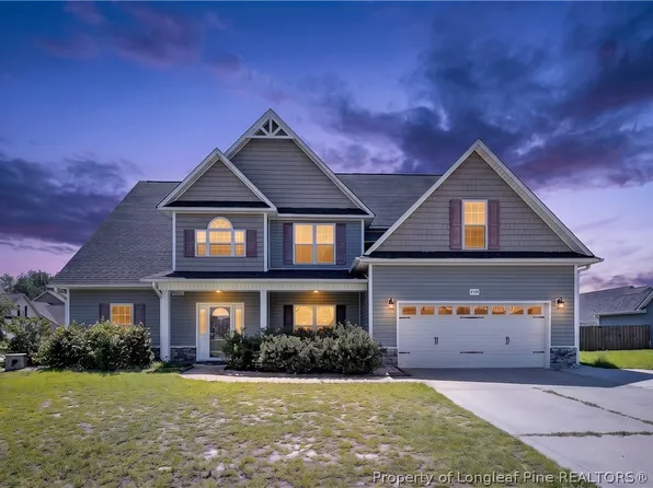 2131 Yates Ranch Rd, Hope Mills, NC 28348