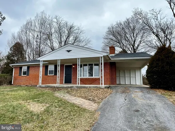 12591 Gearhart Rd, Greencastle, PA 17225