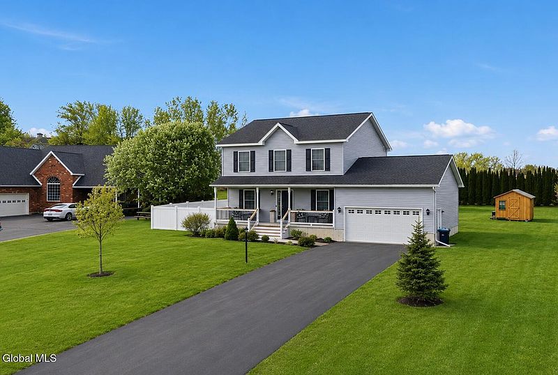 2nd image of 34 Eagle Lane