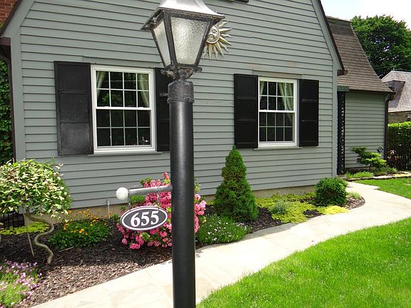 3rd image of 655 Logan St