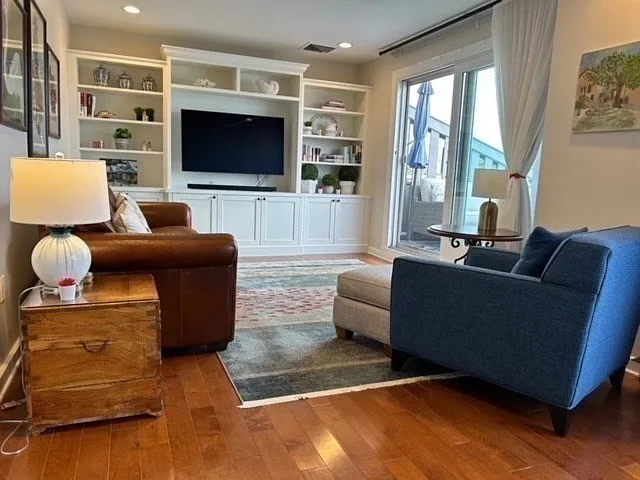 45 Main St #221 — Photo 20