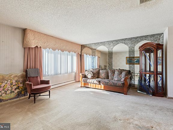 4th image of 7228 Shearwater Pl