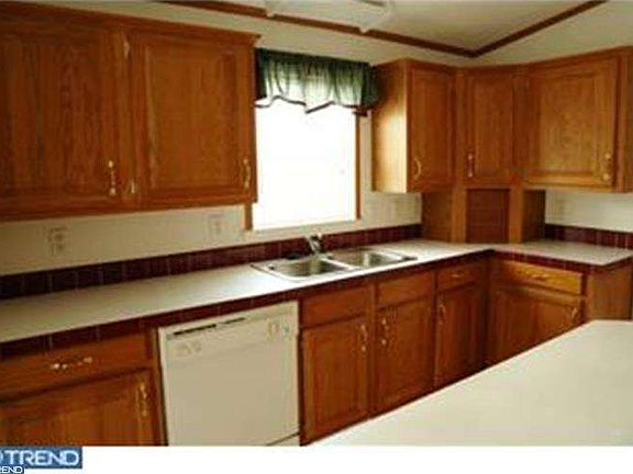 4th image of 33270 Oakwood Cv