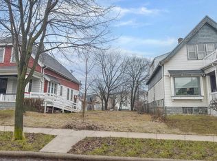 3038 N 26th St, Milwaukee, WI 53206