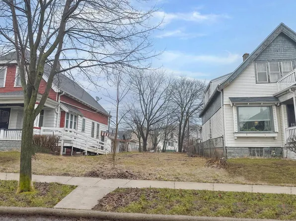 3038 North 26TH STREET, Milwaukee, WI 53206