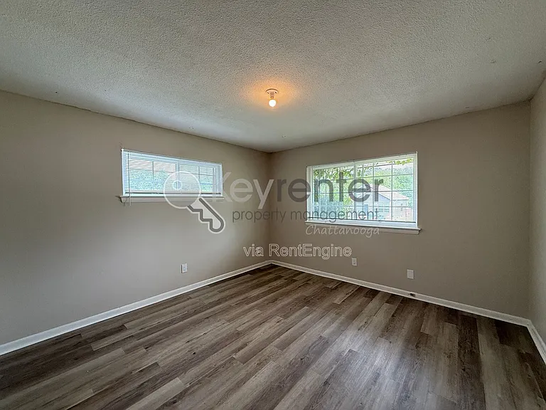 3973 Teakwood Dr — Photo 7
