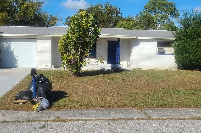 5305 Hawk Dr — Photo 1