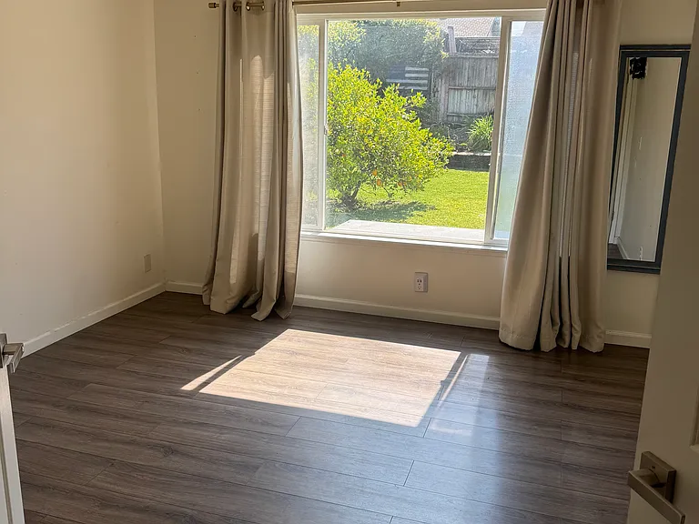 1330 N Hollis Ave — Photo 13