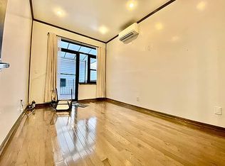 301 Franklin Ave #2R, Brooklyn, NY 11205