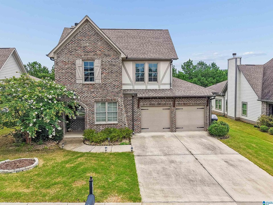 1st image of 1053 Garnet Dr
