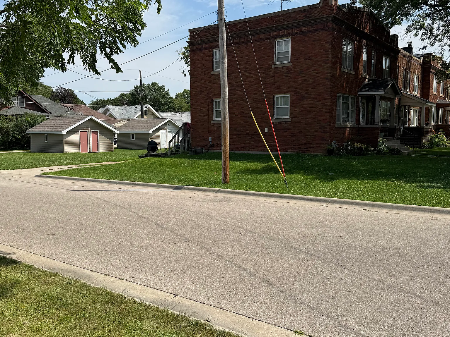 2 bed, 1050 sqft, $1,000 — Photo 3
