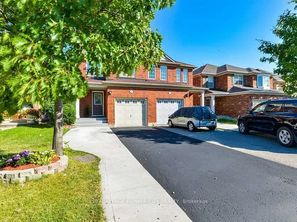 43 Garibaldi Dr, Brampton, ON L6X 4Y7
