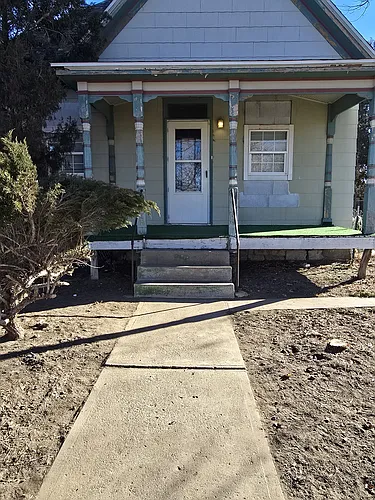 405 Lincoln Ave Photo 1