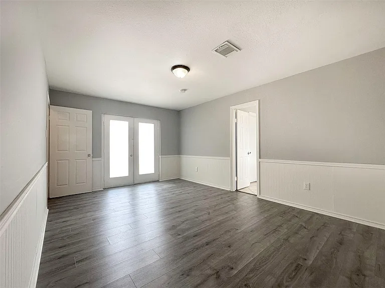 6806 Winkleman Rd — Photo 25