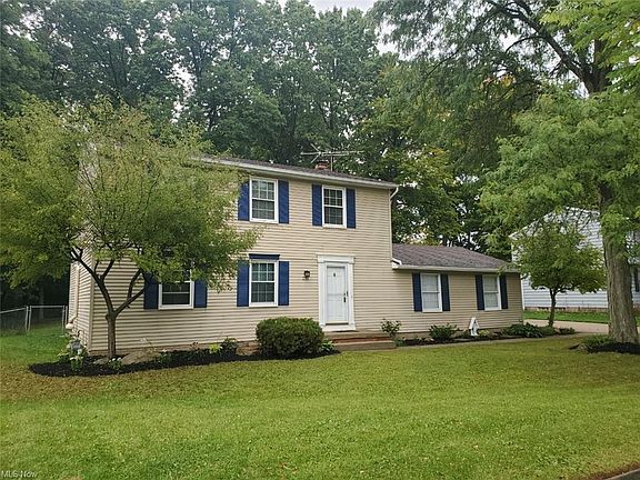 2nd image of 237 Chelmsford Dr