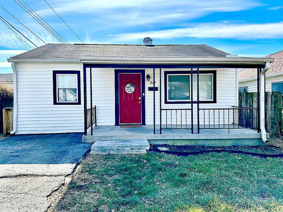 1st image of 813 E Gimber St