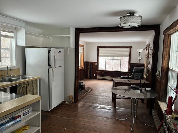 (undisclosed Address)