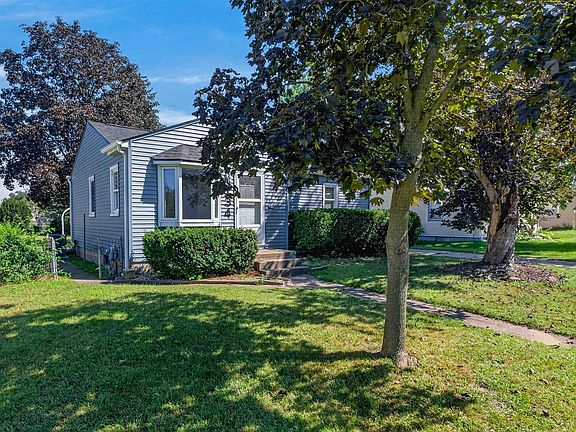 4th image of 134 Thomas Ave