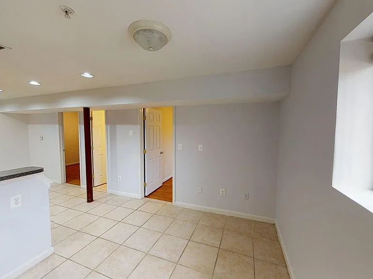 732 Park Rd NW #B-4 — Photo 12