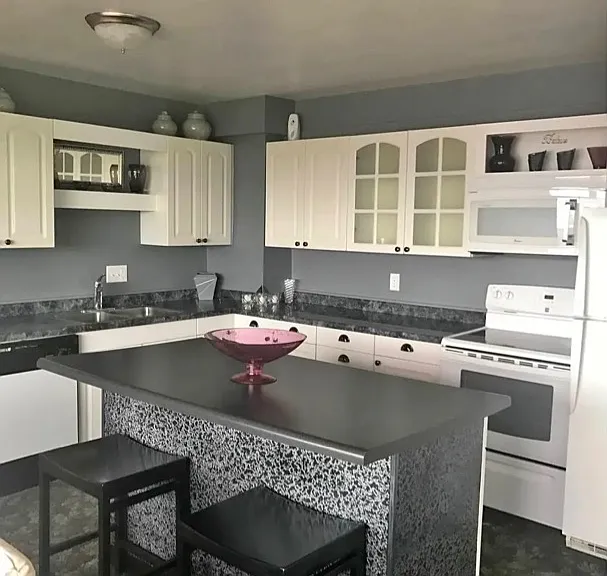 8201 W Skyline Pkwy #5 — Photo 1