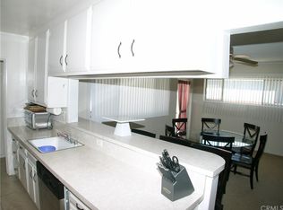 2712 Nipomo Ave, Long Beach, CA 90815