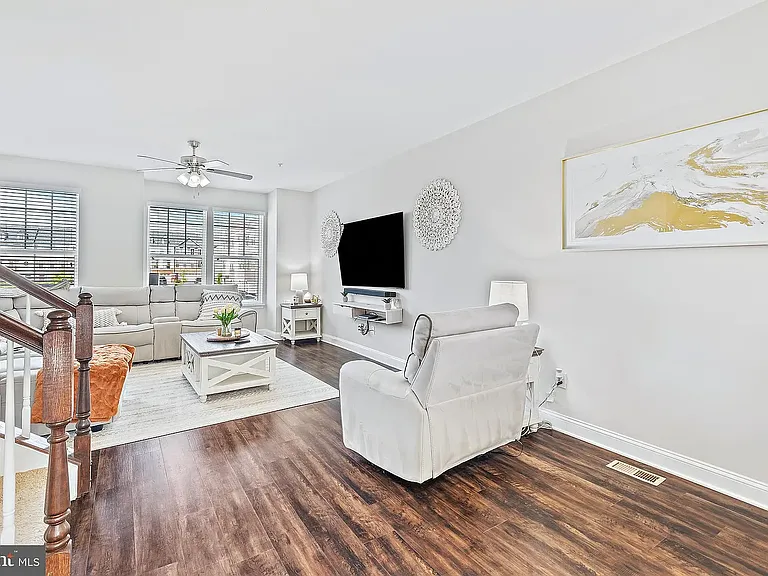 6509 Britannic Pl — Photo 9