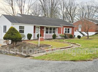 1766 Linwood Ave, Lancaster, PA 17603