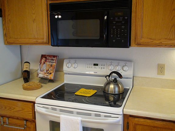 5th image of 2339 Middletown Dr
