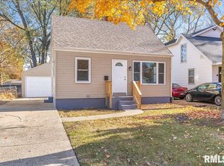 1820 N 19th St, Springfield, IL 62702