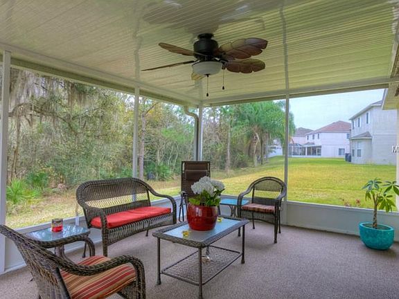 2nd image of 18151 Sandy Pointe Dr