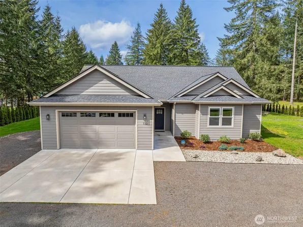 132 Gassman Road, Castle Rock, WA 98611