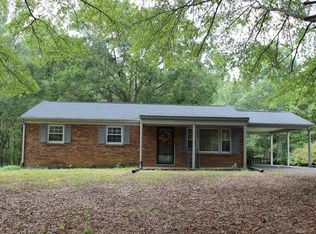 1704 Horseshoe Rd, Danville, VA 24541