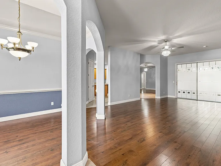 2869 Paige Dr — Photo 7