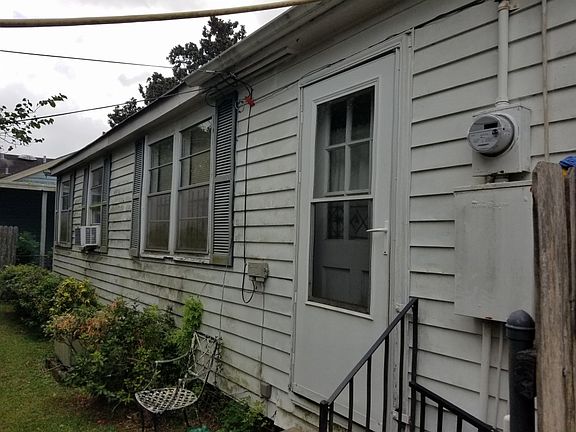 3rd image of 635 Elmeer Ave