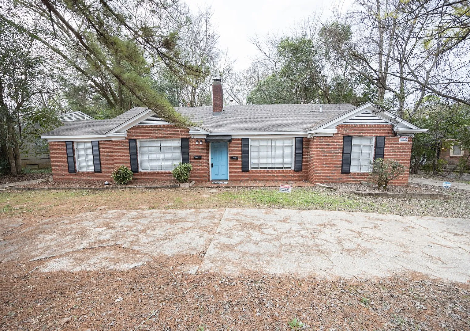 2058 Woodley Rd. — Photo 1