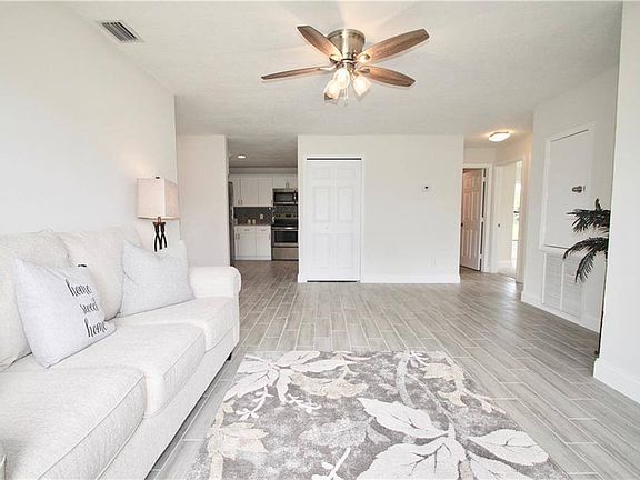 2nd image of 9090 86th St