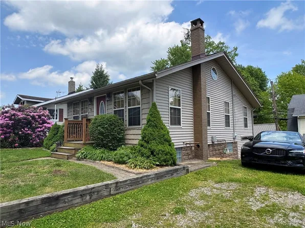 8177 S Cleveland Massillon Rd Unit 33, Clinton, OH 44216