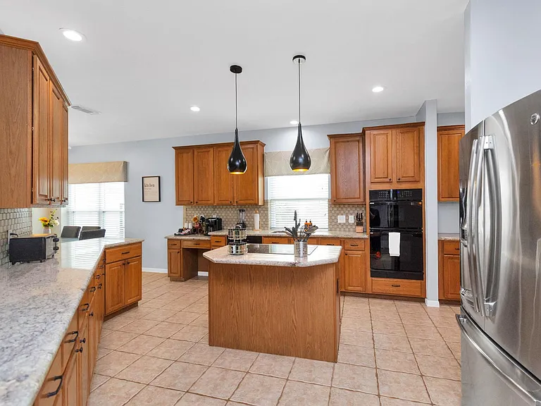 19722 Cherry Oaks Ln — Photo 13