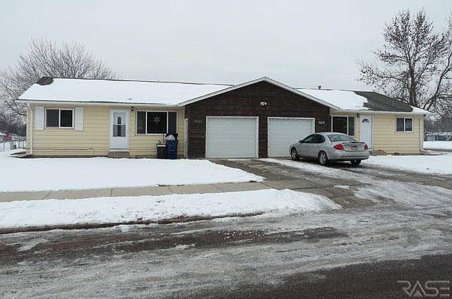 1st image of 3608-3610 Larch Ave